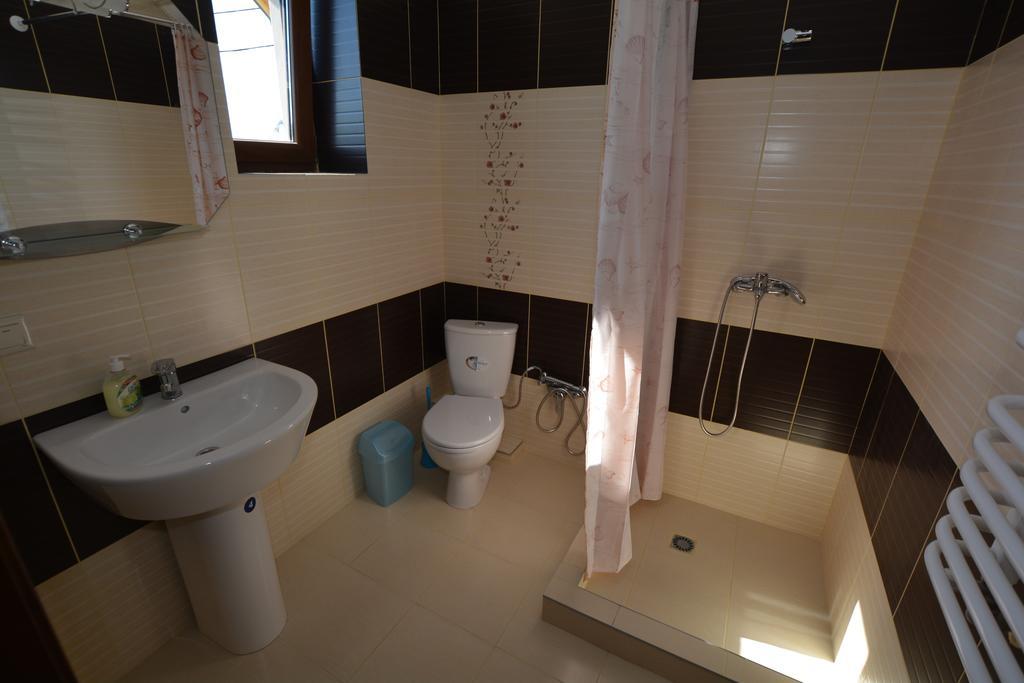 Zolota Rybka Villa Skhidnytsia Oda fotoğraf