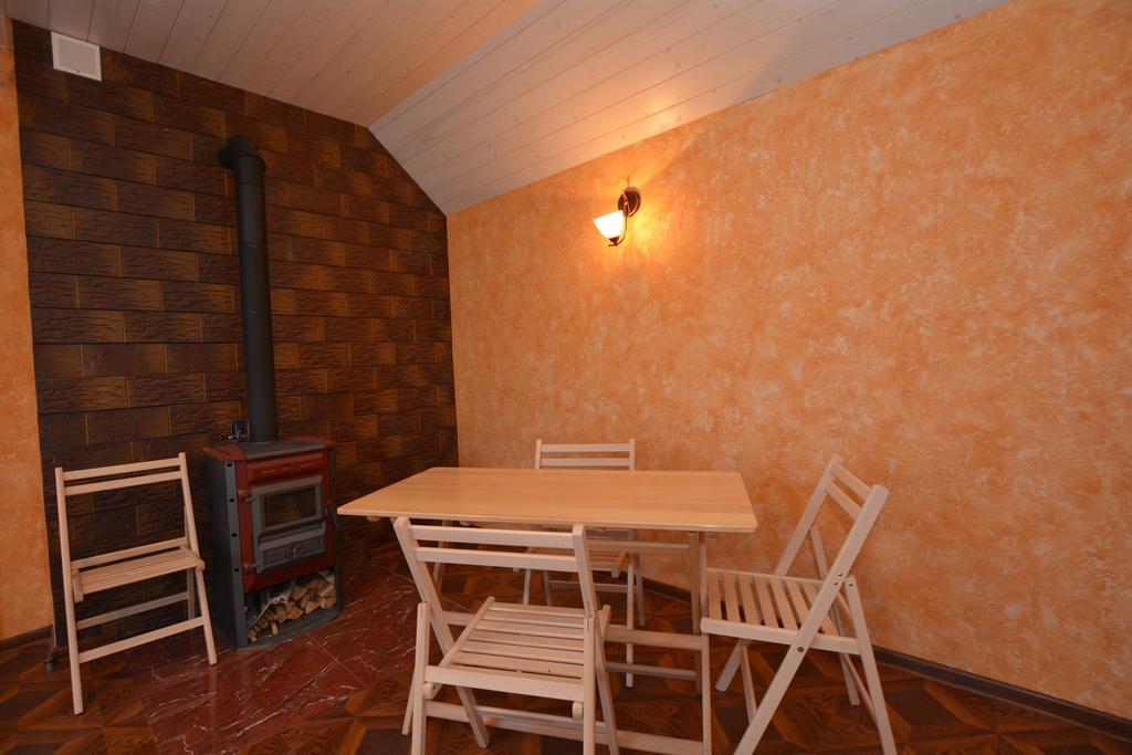 Zolota Rybka Villa Skhidnytsia Oda fotoğraf