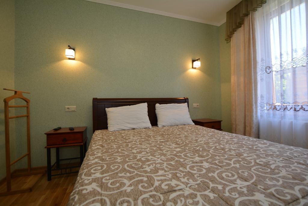 Zolota Rybka Villa Skhidnytsia Oda fotoğraf
